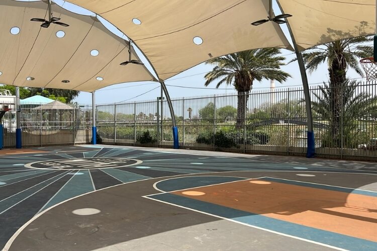 מגרש באוסישקין 7 לאימוני כדורסל